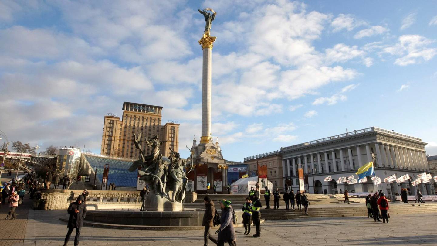 Ukraina | Yle: Suomi kotiuttaa osan Ukrainan Kiovan-suurlähetystön henkilökunnasta