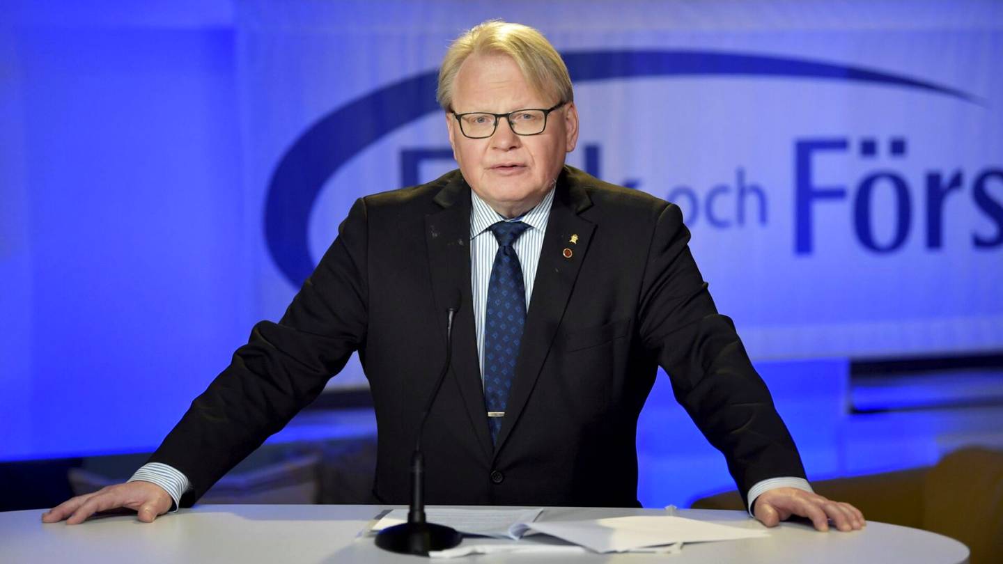 Ruotsi | Ruotsin puolustus­ministerin mukaan Venäjä uhkaa eurooppalaista turvallisuus­järjestystä – mutta miksi Ruotsi sanoo Natolle tiukasti ei?