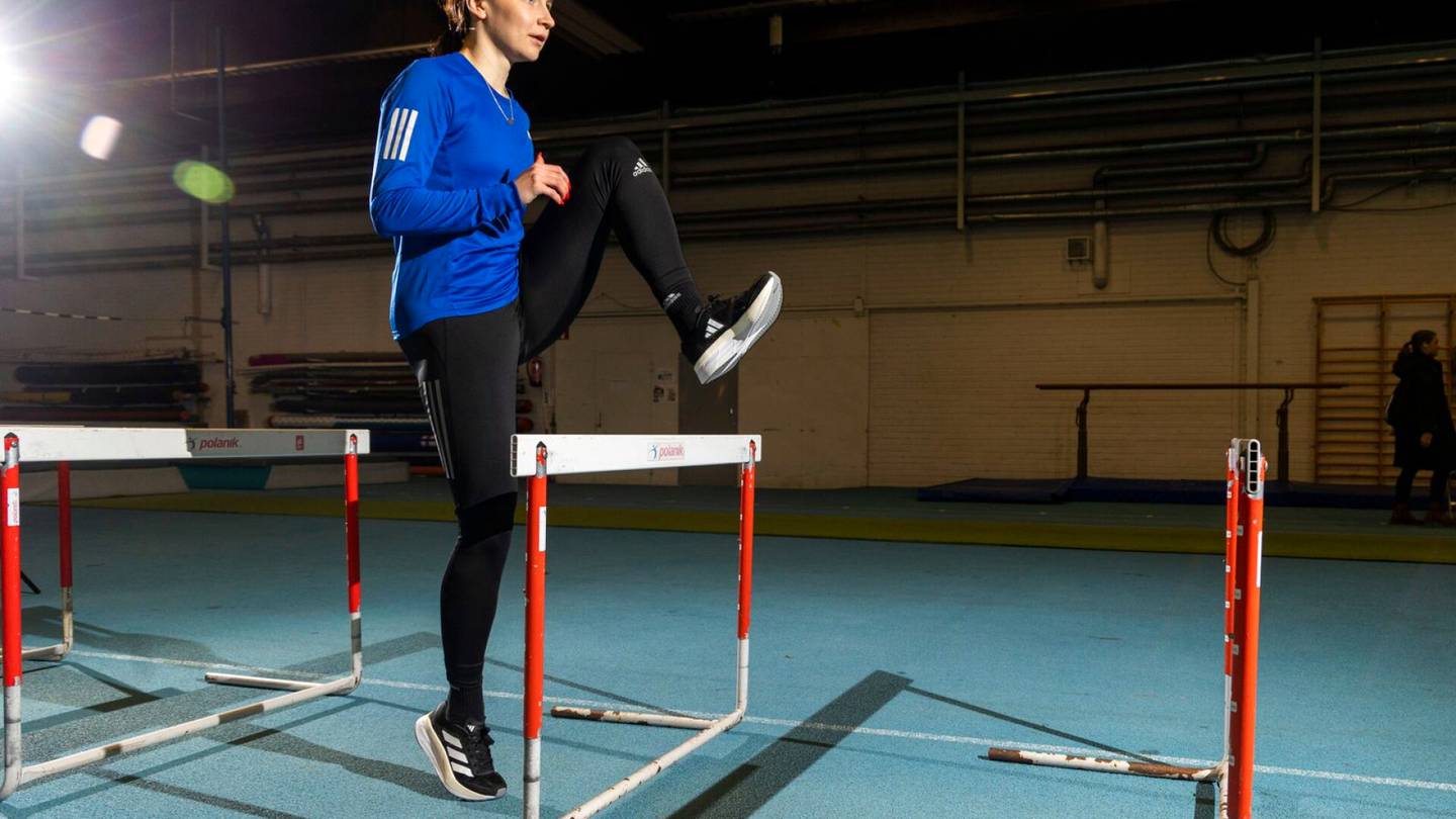 Yleisurheilu | Reetta Hurske murskaa nyt Suomen ennätyksiä ja sanoo, että siihen on ”tyhmä” syy
