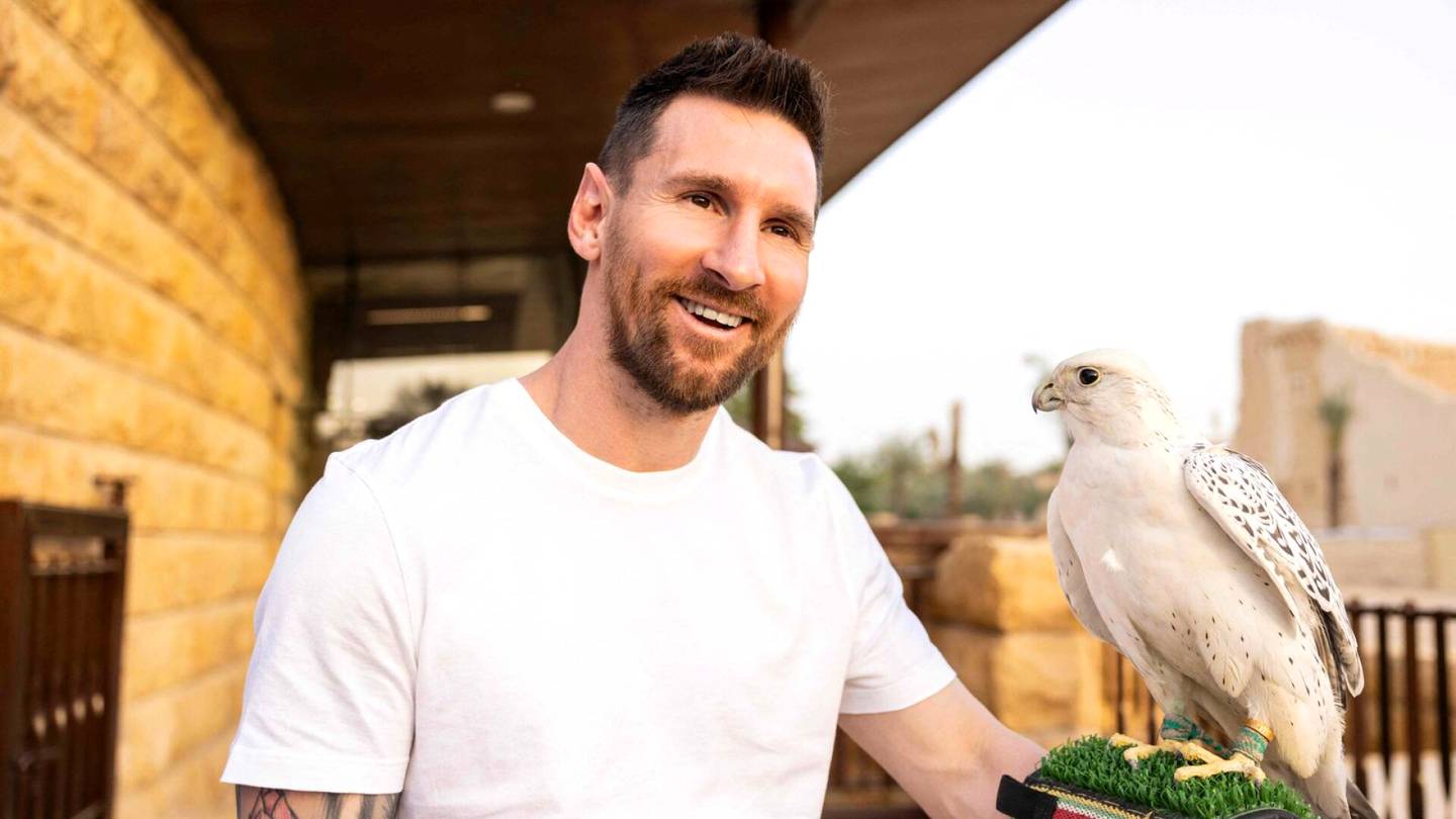 Jalkapallo | Lionel Messin isä jyrähti Saudi-Arabia-väitteistä: ”Mitään ei ole sovittu”
