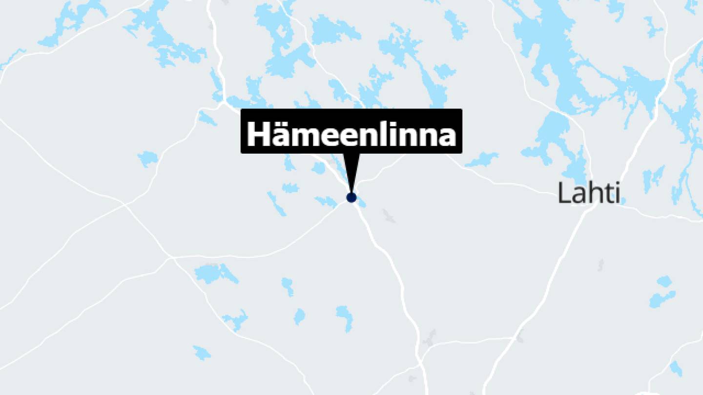 Hämeenlinna | Perunoita valui tielle kuljetus­ajo­neuvon sytyttyä tuleen