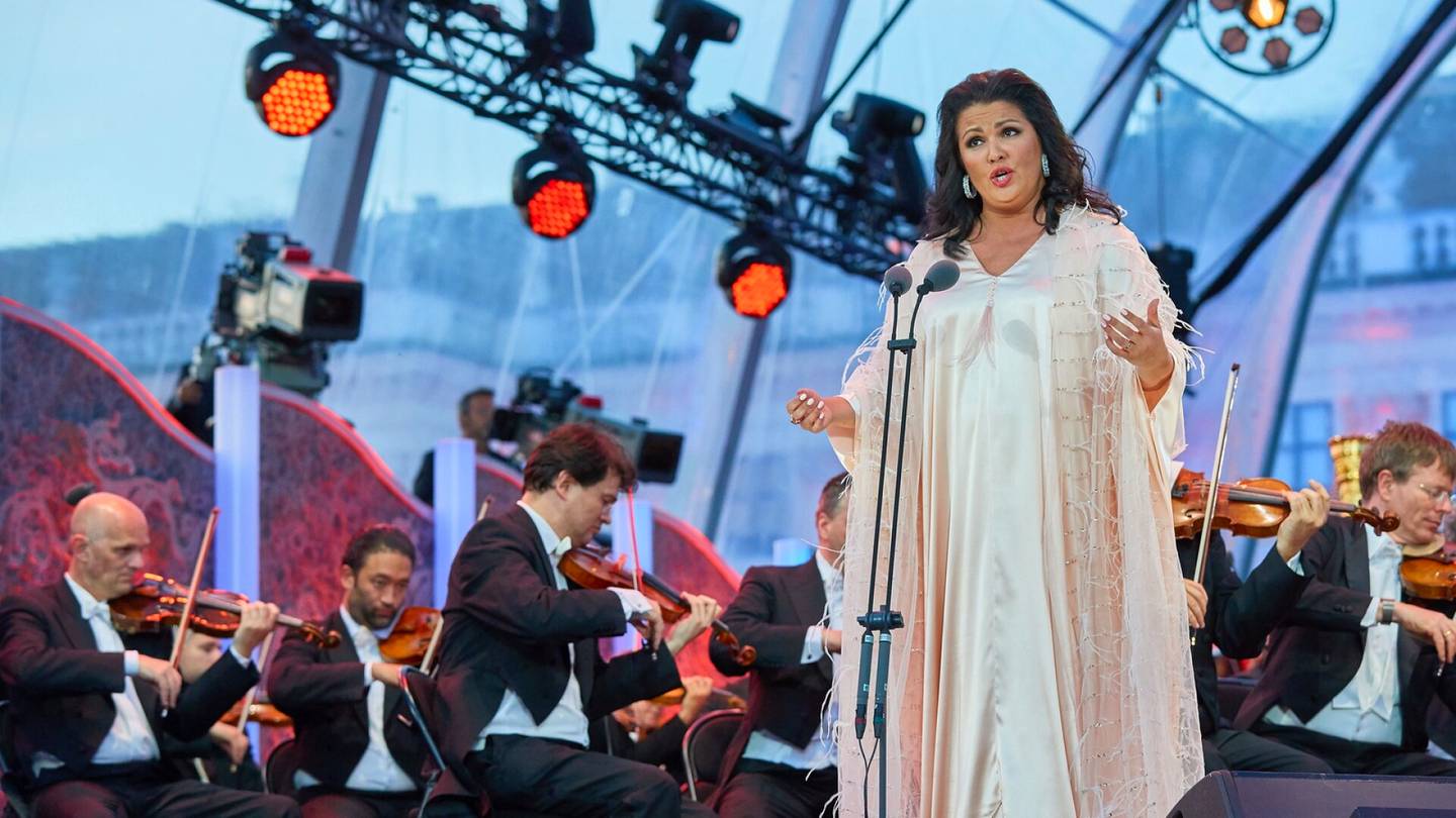 Musiikki | Venäläis­sopraano Anna Netrebko esiintyy helmikuussa Yhdysvalloissa ensimmäistä kertaa Venäjän hyökkäyksen jälkeen