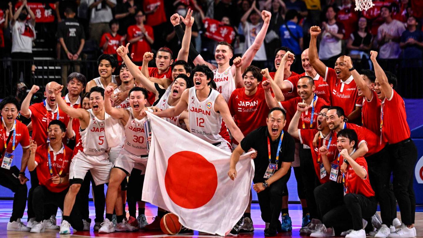 Koripallon MM-kisat | Susijengin kukistanut Japani varmisti nyt olympiapaikan – näin paikat Pariisiin jaetaan