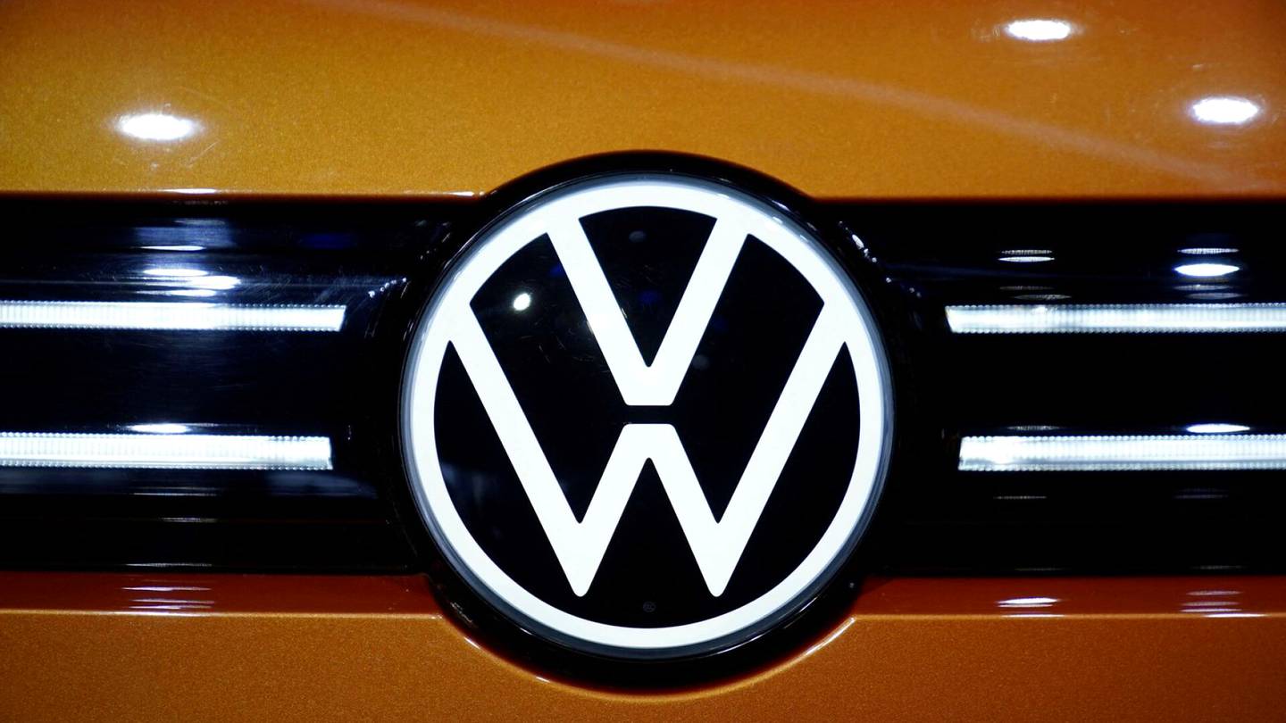 Autot | Volkswagen ja Bosch aikovat perustaa yhteis­yrityksen akkujen gigatehtaiden laitteiden tuotantoon