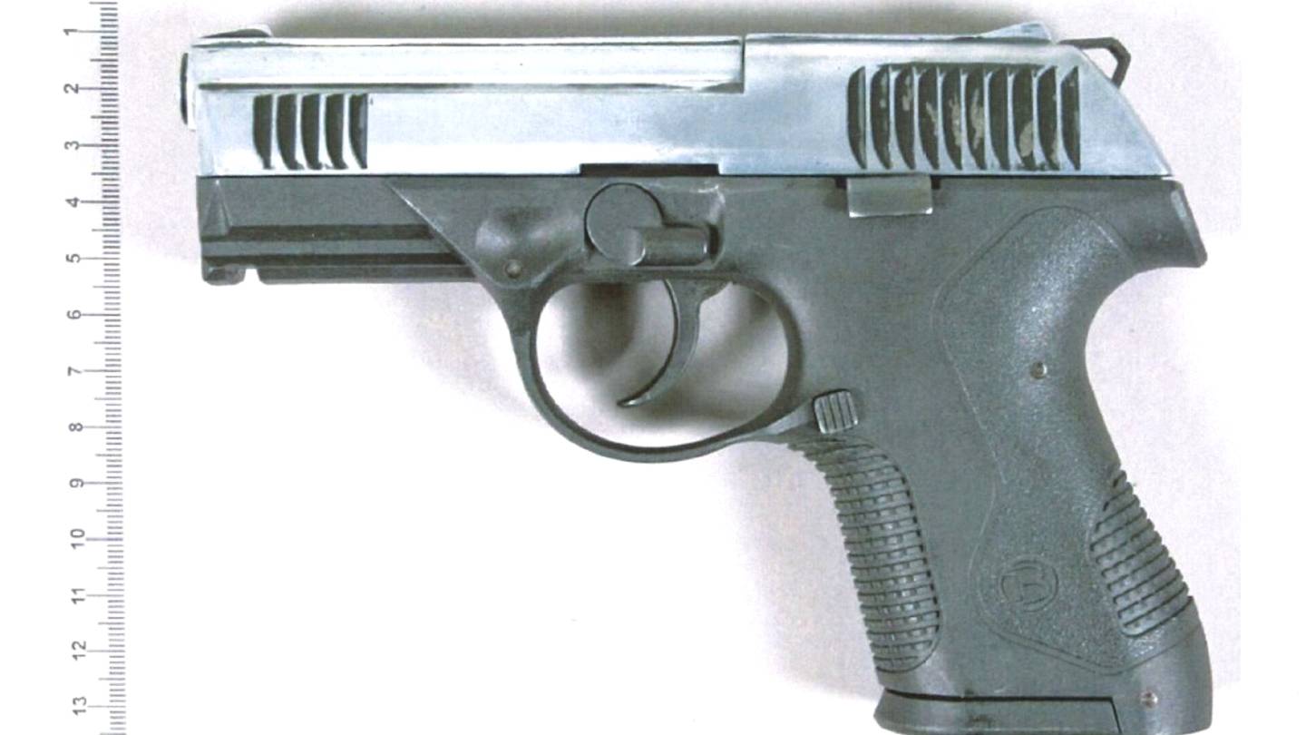 Rikosepäilyt | Huumeliiga välitti itse tehtyjä pistooleita salaisissa some­ryhmissä, sanoo poliisi – Mukana myös alaikäisiä