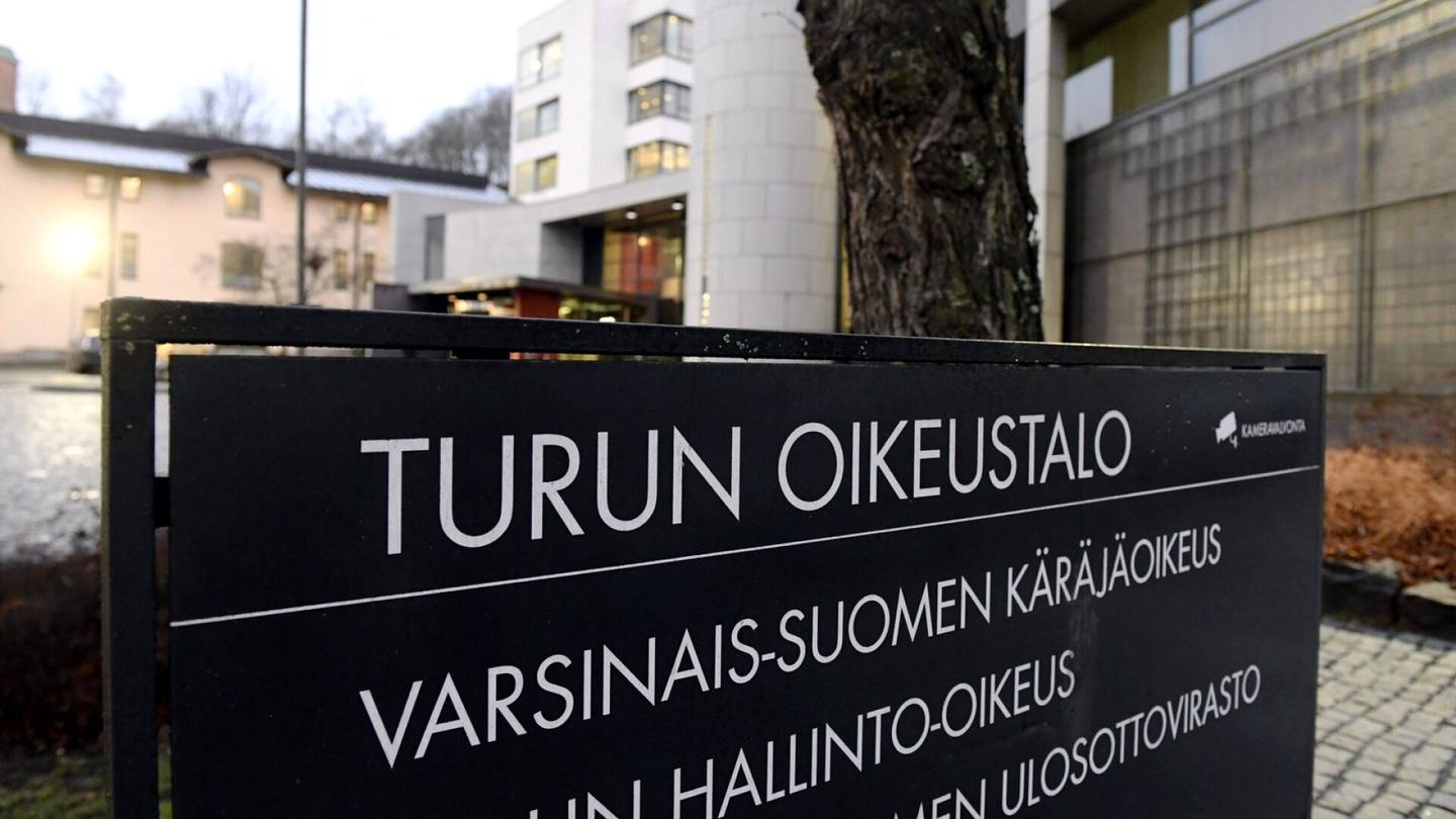 Syyte | Euroopan etsityimpiin kuulunut suomalaismies joutui oikeuden eteen Turussa
