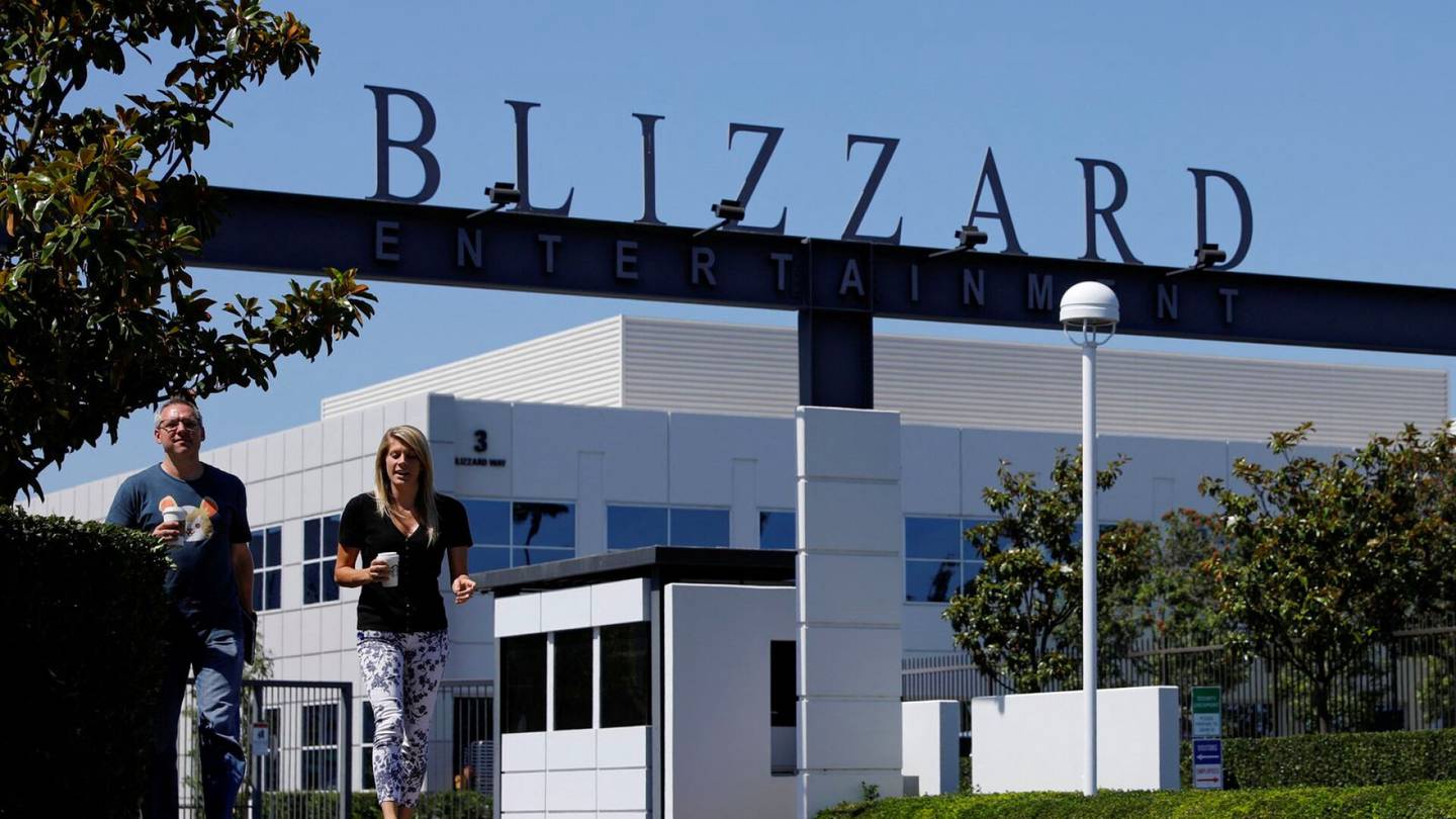 Yrityskaupat | Yhdysvaltain kauppa­komissio haluaa estää Microsoftin Activision Blizzard -oston