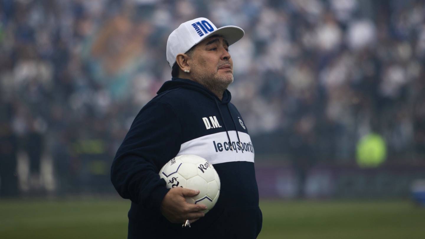 Jalkapallo | Italialaismediat: Maradonan kuolemasta kahdeksan henkilöä saa syytteen taposta