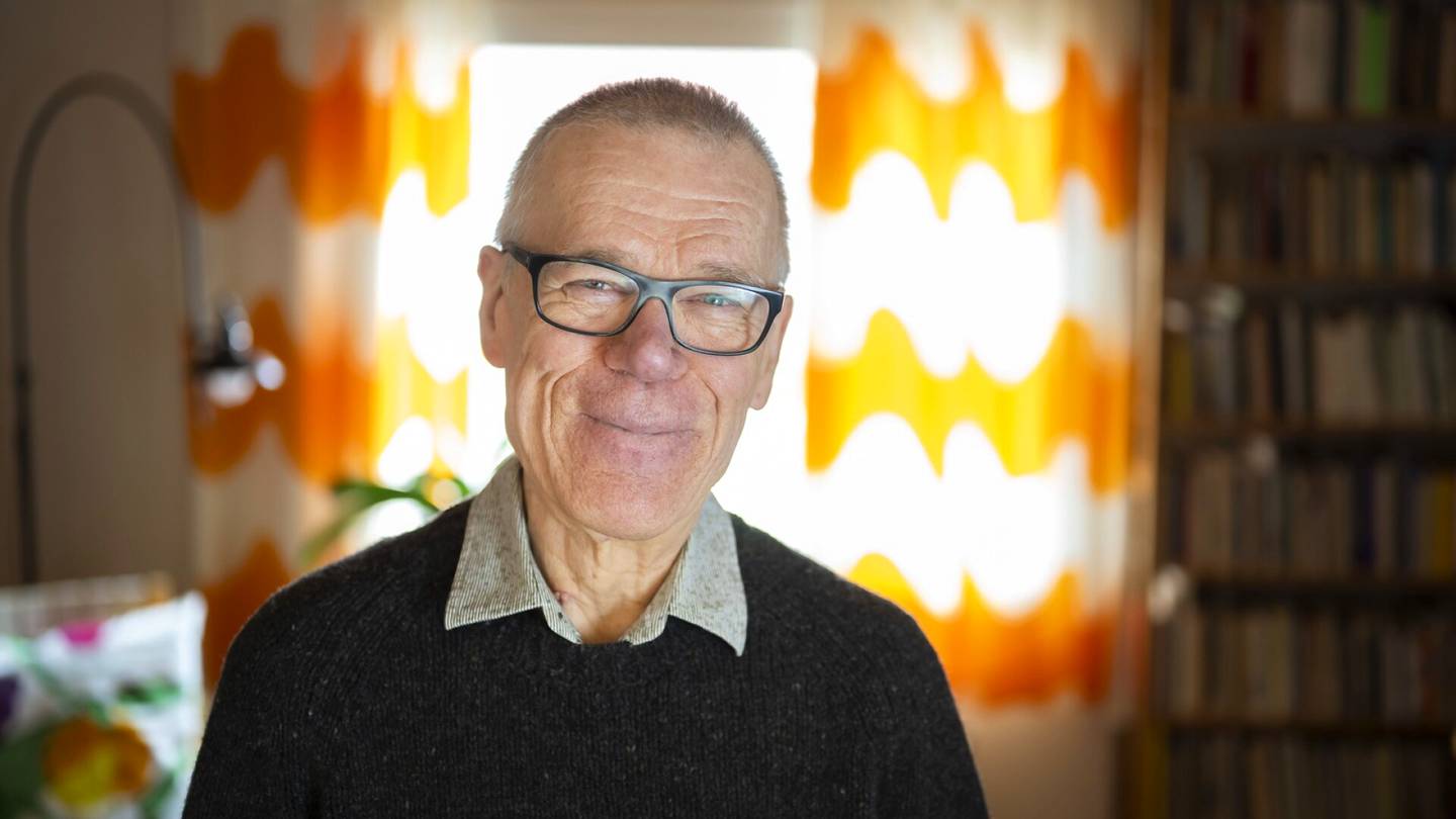 70-vuotias | Runoilija Risto Rasa saa edelleen iloa siitä, kun sana sopii hyvin toiseen sanaan