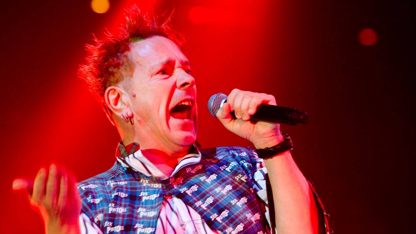 Euroviisut | Punkyhtye Sex Pistolsin laulaja pyrkii Irlannin Euroviisu­edustajaksi
