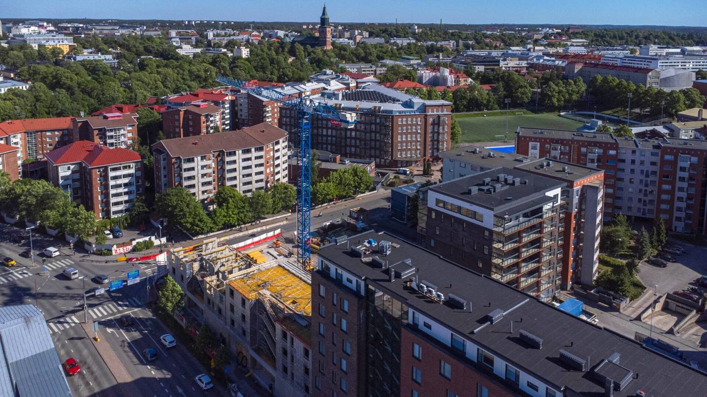Asuntojen hinnat | Yksiöt paljastavat asunto­sijoittamisen alhon – Helsingissä hinnat rojahtivat lähes 16 prosenttia