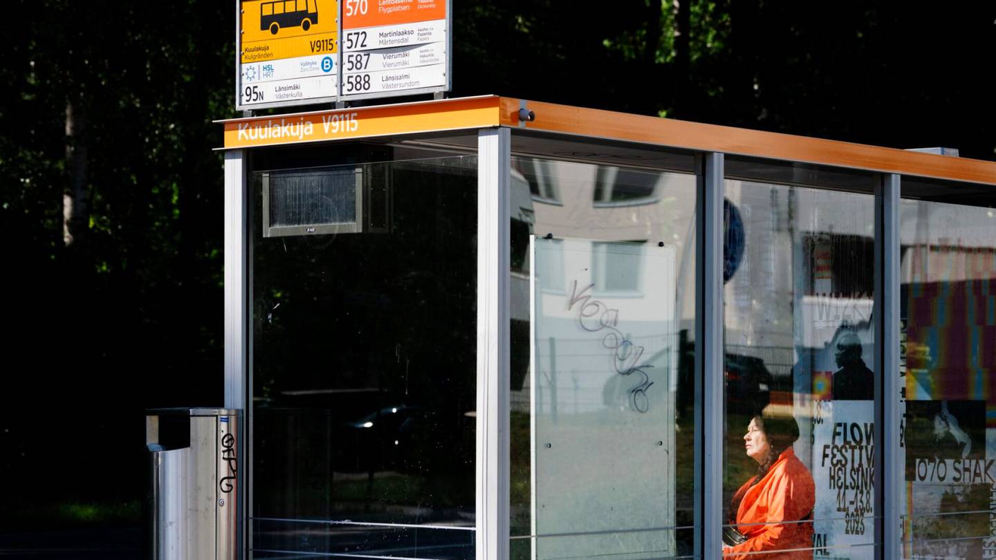 Bussikuskin puukotus | ”Miksei kuljettajilla ole mukanaan kaasu­sumutinta,” ihmettelee länsi­mäkeläinen Kaarina