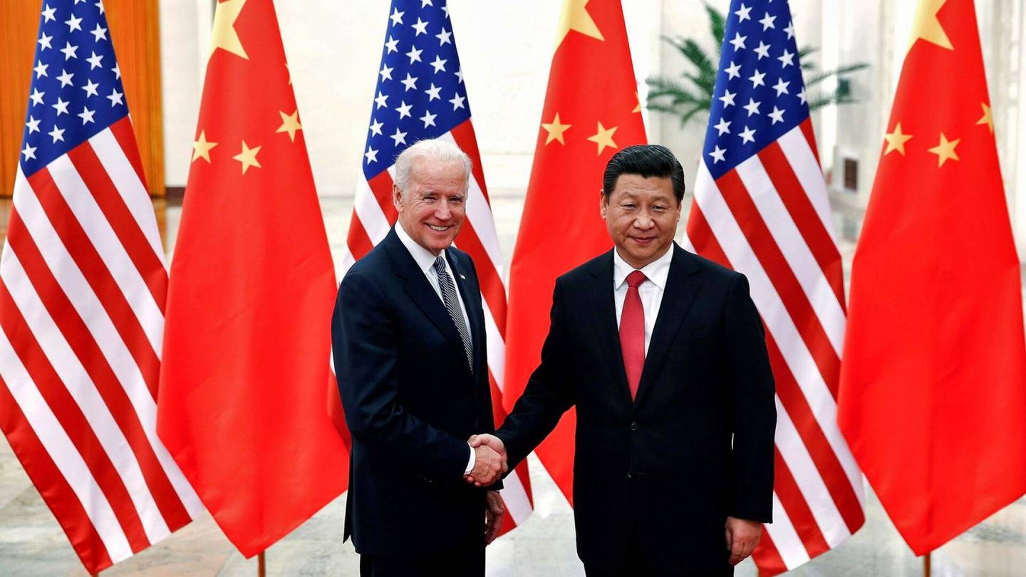 Suurvaltasuhteet | Yhdysvaltain ja Kiinan presidenttien on määrä pitää etä­huippu­kokous maanantaina