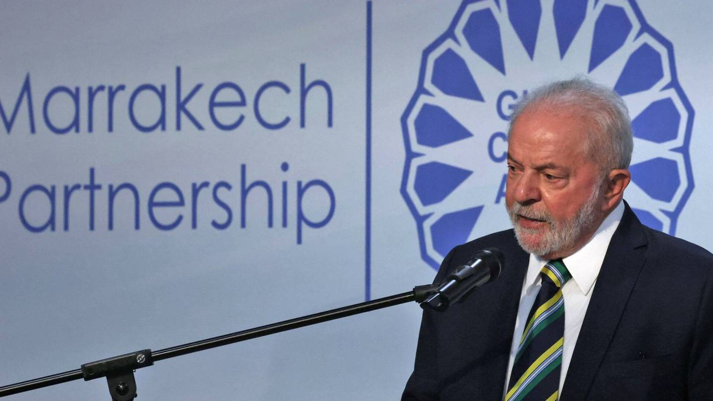 Ympäristö | Brasilian juuri valittu presidentti Lula da Silva lupasi pysäyttää Amazonian tuhon YK:n ilmastokokouksessa