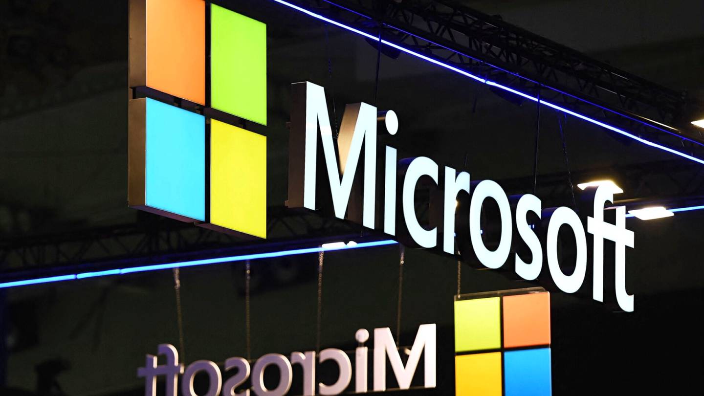 Teknologia | Microsoftilta historiansa suurin sijoitus Ranskaan: aikoo rakentaa uusia data­keskuksia