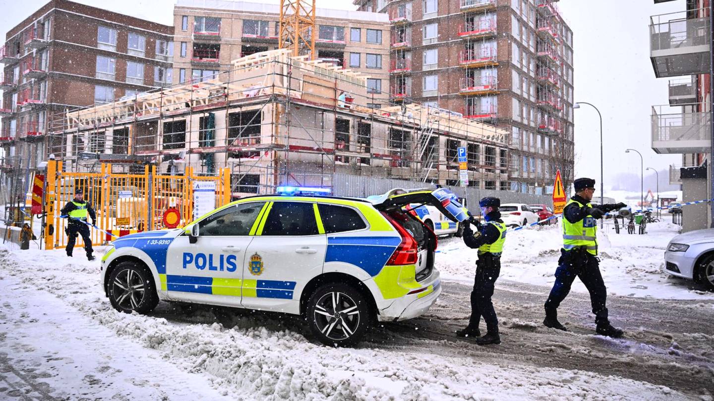 Ruotsi | Rakennustyö­maan hissi putosi, ainakin neljä loukkaantui vakavasti