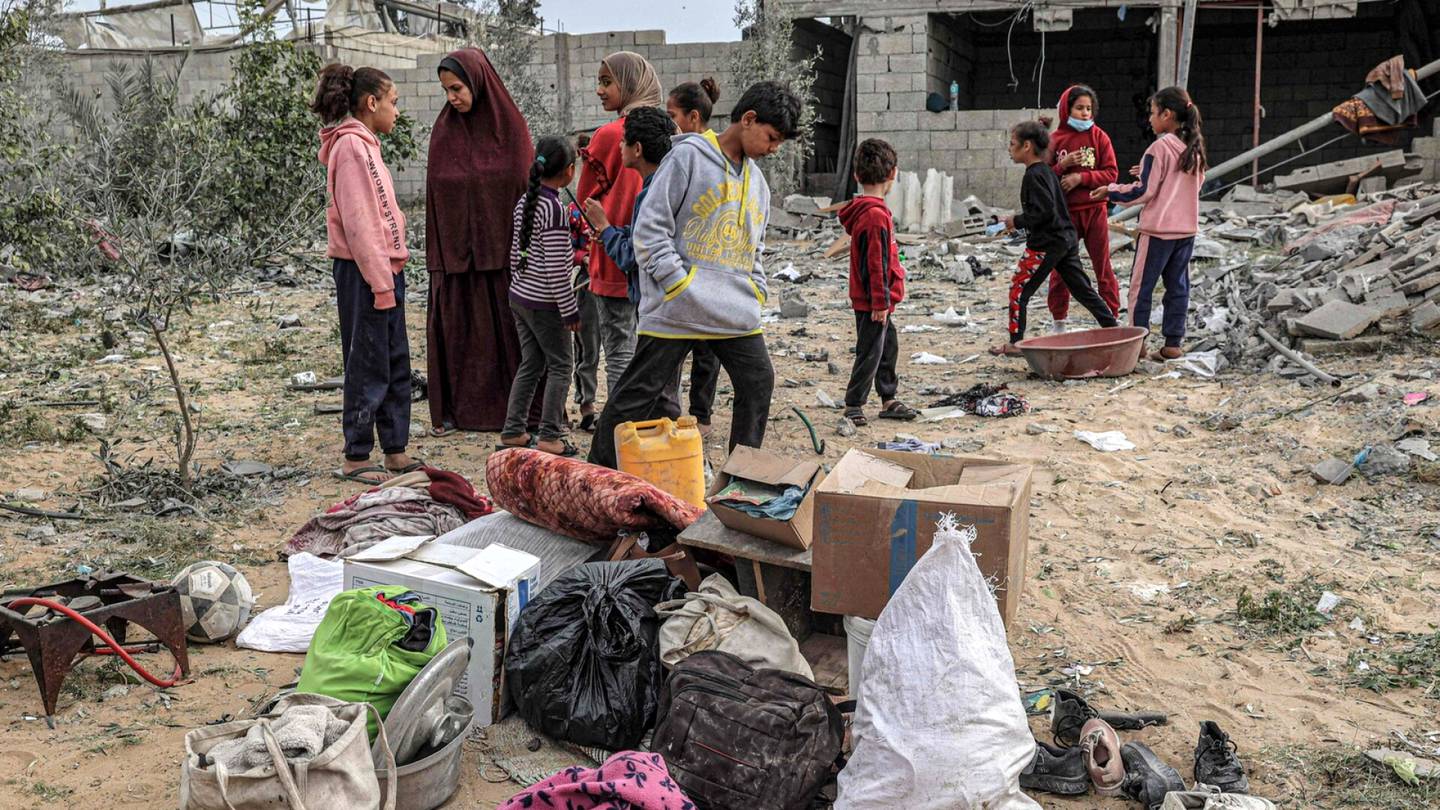 Gazan sota | Hyökkäys Rafahiin olisi sanoin kuvaamaton tragedia, sanoo YK:n humanitaarisen avun johtaja – ”Olemme häviämässä kamppailun nälkää ja kuolemaa vastaan”