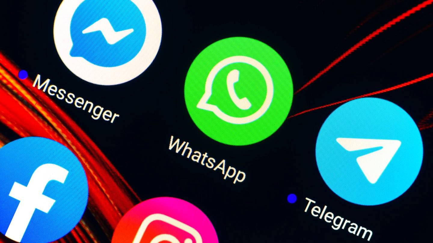 Tietoturva | Metan edustaja ja tietoturva-asiantuntija arvioivat, mitä Mika Lintilän Whatsapp-tilille on mahdollisesti tapahtunut