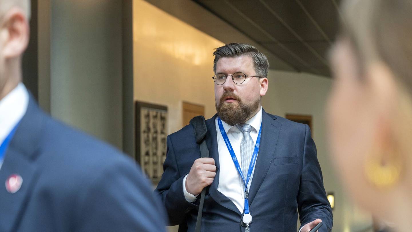 Tiedustelu | Sebastian Tynkkynen kertoo tavanneensa ”venäläistä suur­lähetystön työn­tekijää” raportoidakseen tästä Supolle