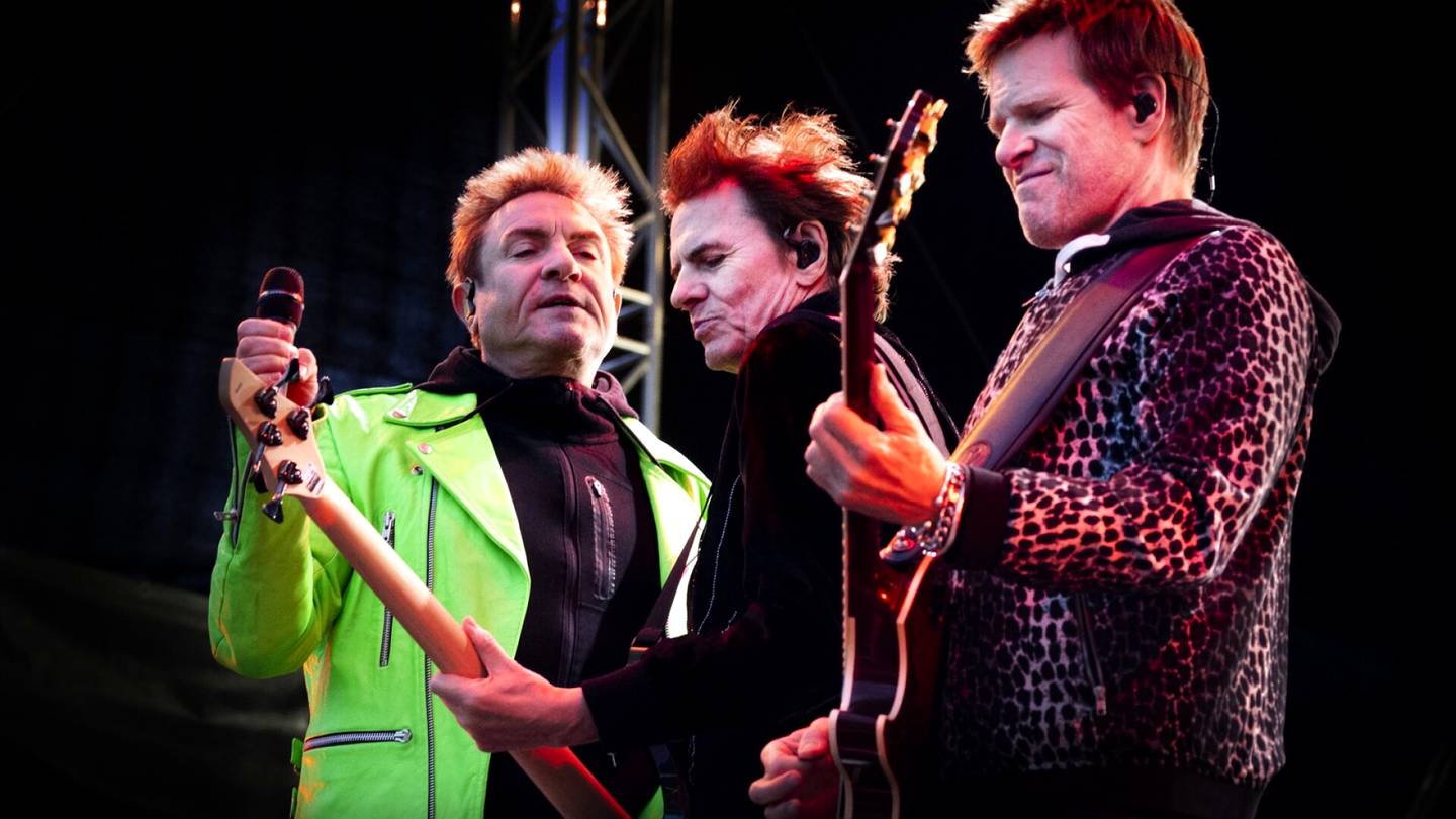 Konserttiarvostelu | Duran Duran esiintyi Suomessa ensimmäistä kertaa 40 vuoteen, mutta lämmittelijä Chic vei voiton taidolla ja notkeudella