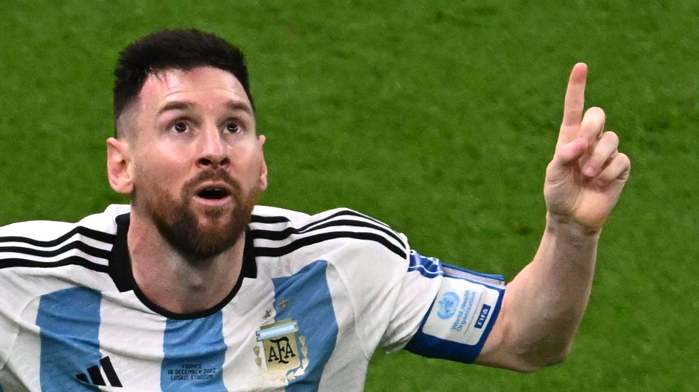 Kuvakooste | Lionel Messi sai vihdoin kruununsa: HS koosti Messin maajoukkueuran vaiheet MM-kultaan asti