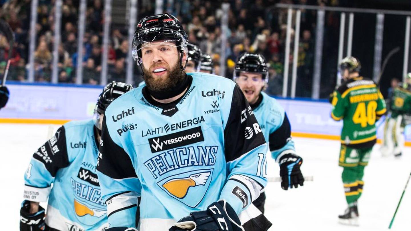 Jääkiekko | Ben Bloodin täydellinen lämäri ratkaisi – Pelicans haki voiton Tampereelta
