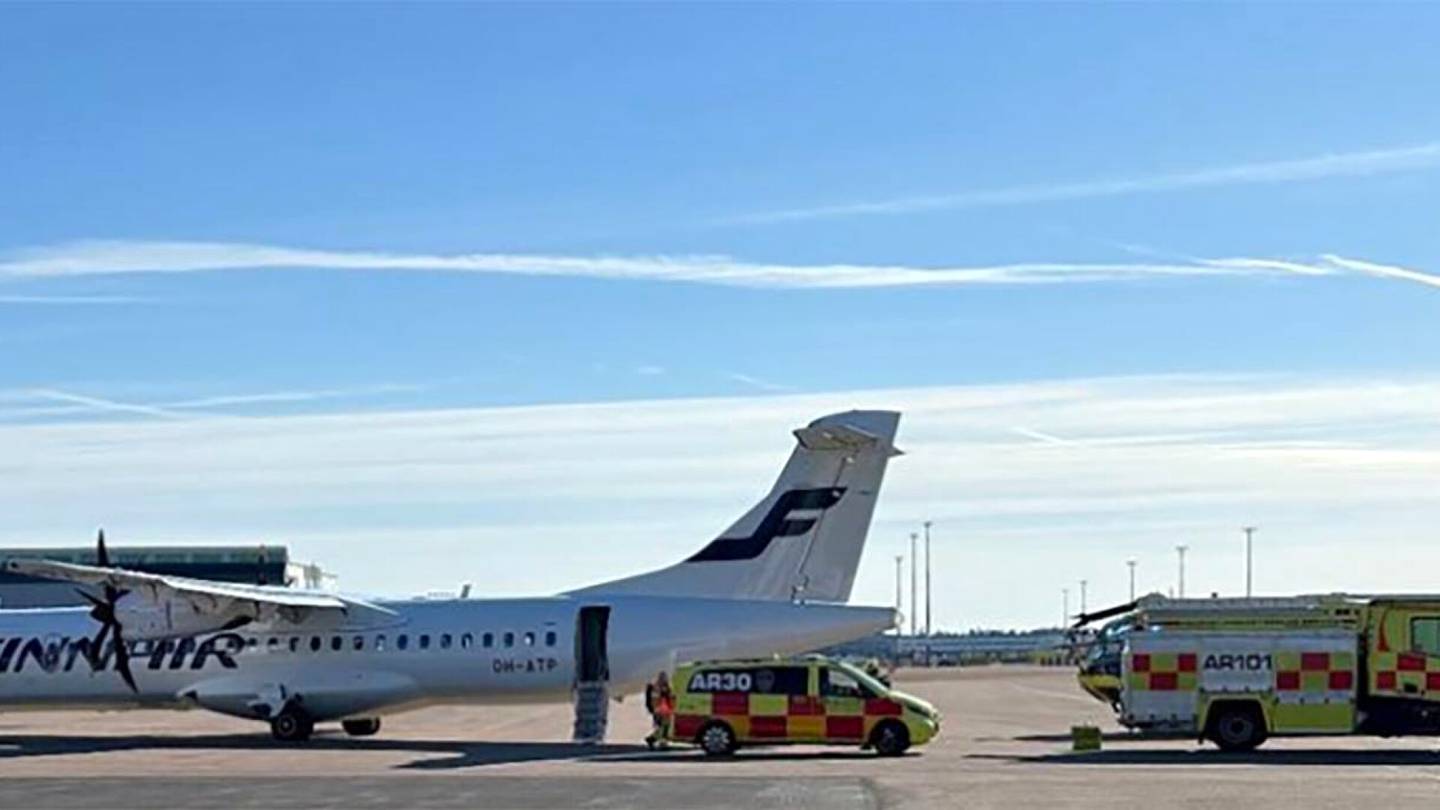 Lentokoneet | Lentokoneen oman tietokoneen palo aiheutti evakuoinnin Helsinki-Vantaalla
