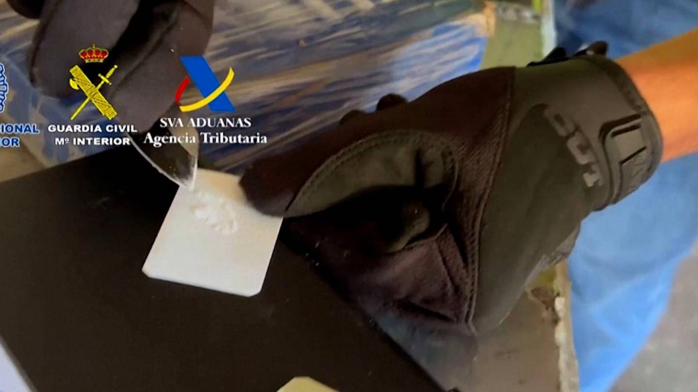 Video | Rikolliset yrittivät tuoda kokaiinia Eurooppaan romu­metalliin kätkettynä