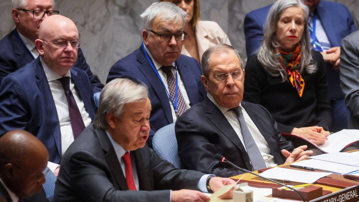 Venäjän hyökkäys | YK-johtaja kritisoi voimakkaasti Venäjää Lavrovin johtamassa kokouksessa New Yorkissa