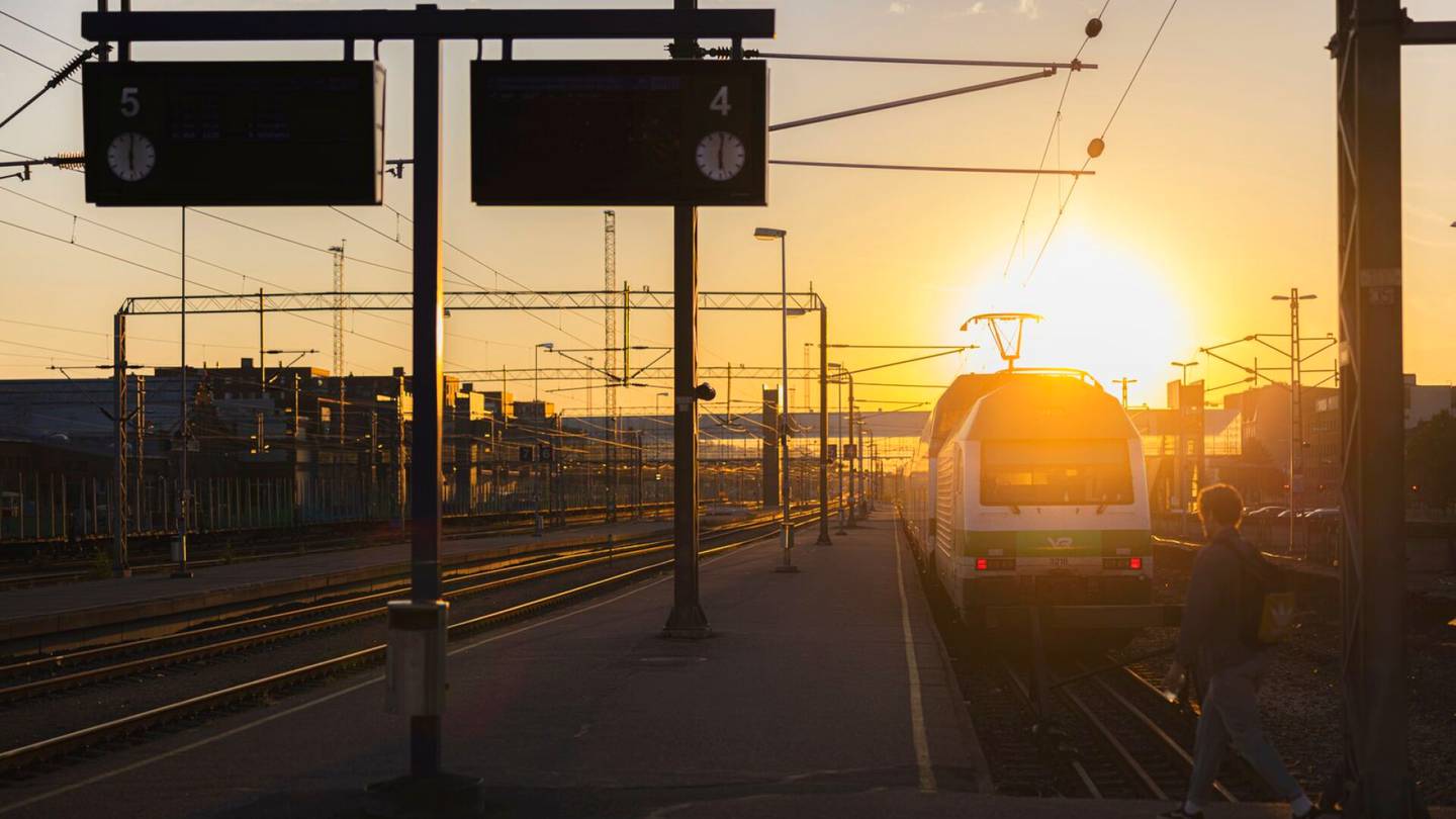 HS Turku | Turku ja Tampere tavoittelevat lähijunaliikennettä välilleen – nyt tarkastellaan asemapaikkojen kuntoa