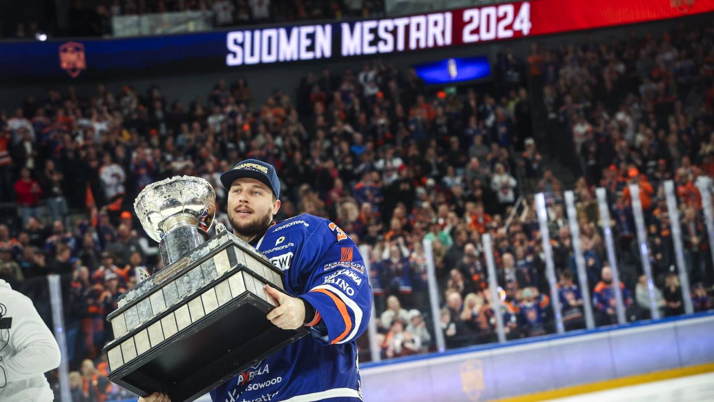 Jääkiekko | Tapparan tähtivahti Christian Heljanko vaihtaa joukkuetta – ”Toivottavasti pääsen vielä jonain päivänä takaisin”
