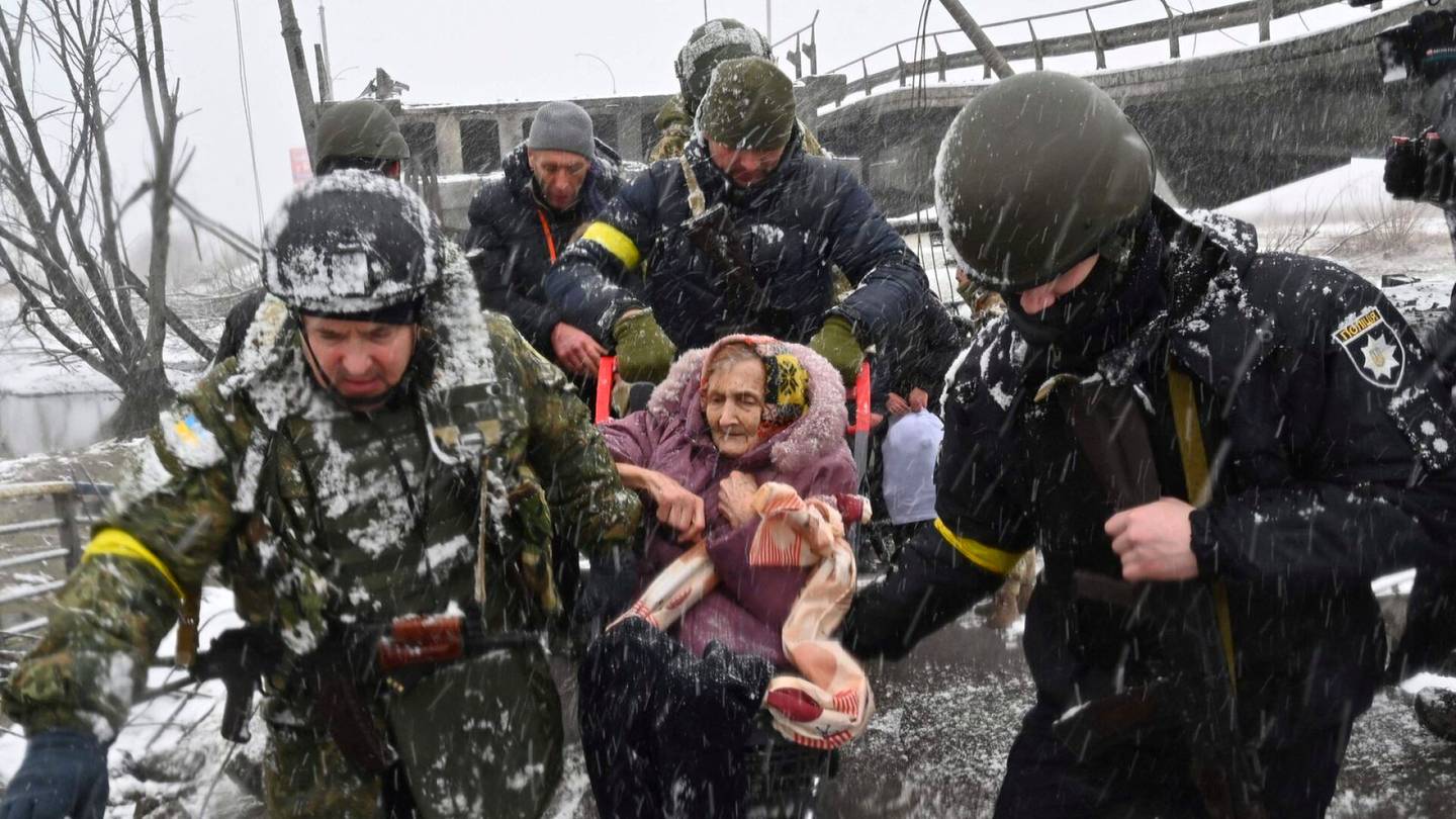 Venäjän hyökkäys | Venäläismedia väittää Venäjän aloittavan tulitauon keskiviikko­aamuna – tarjoaisi myös evakuointi­käytäviä Venäjälle useista Ukrainan kaupungeista
