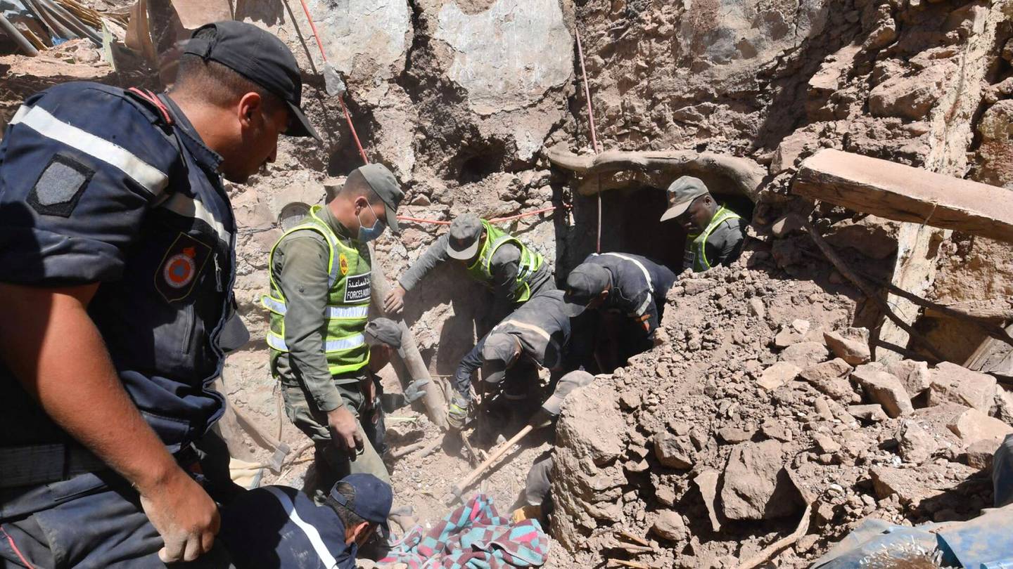 Marokon maanjäristys | Marokolle tarjottu runsaasti kansain­­välistä apua maan­järistyksen jälkeen
