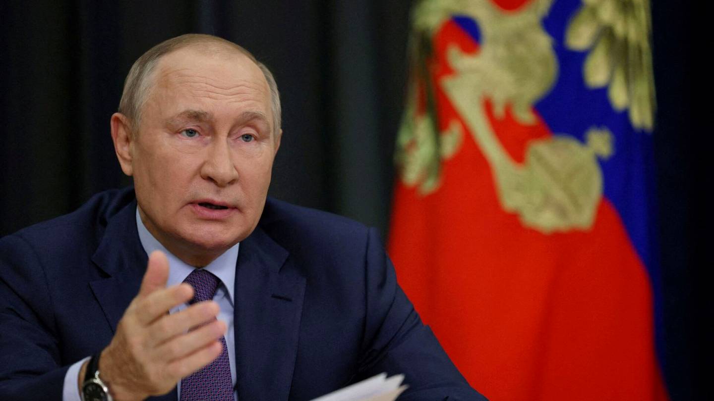 Venäjä | Putin spekuloi lännen romahtamisella