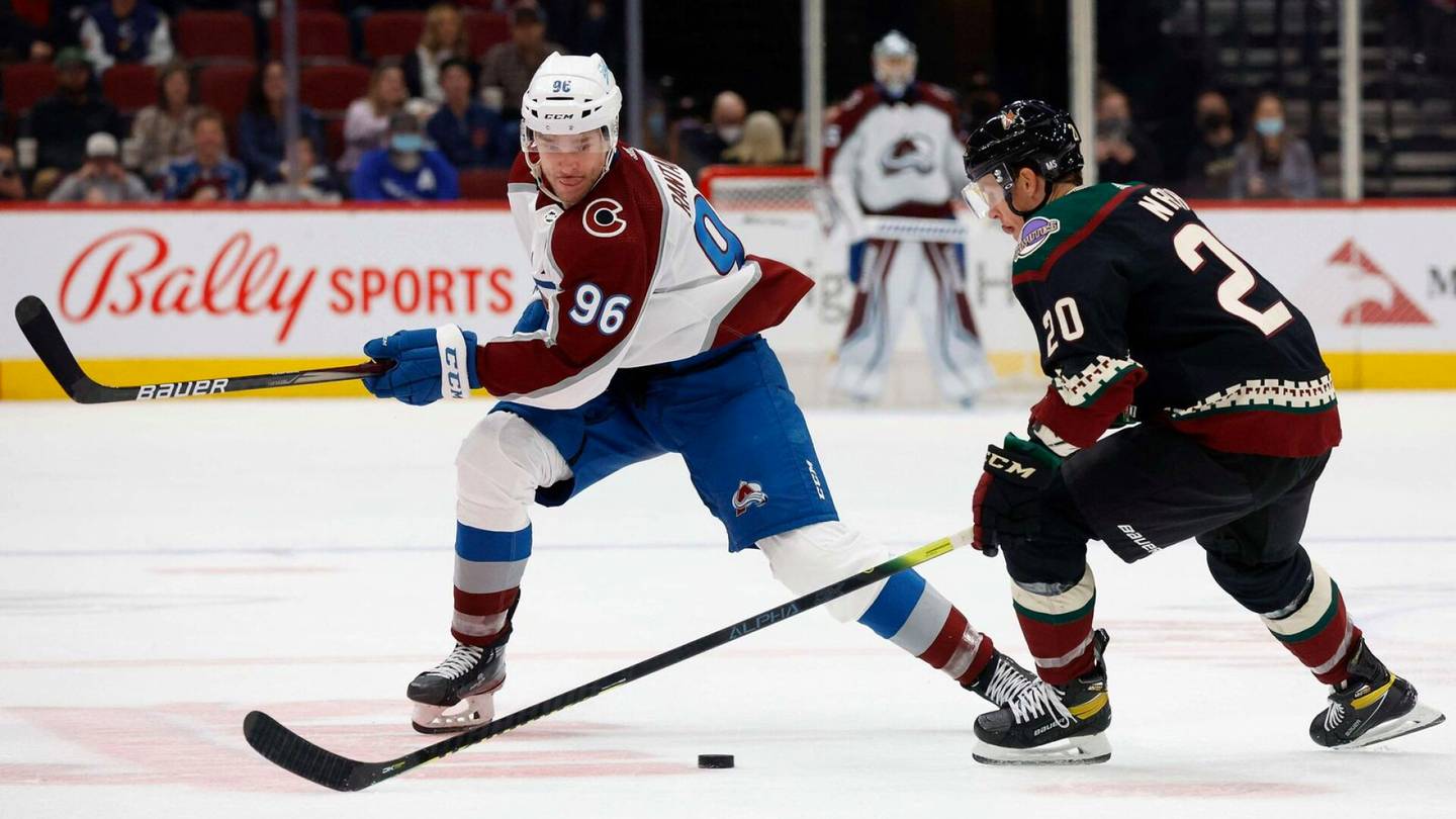 Jääkiekko | Rantanen jatkoi alkuvuoden hurjaa pistetahtiaan NHL:ssä: ”Tämä oli todennäköisesti vuoden paras ottelumme”