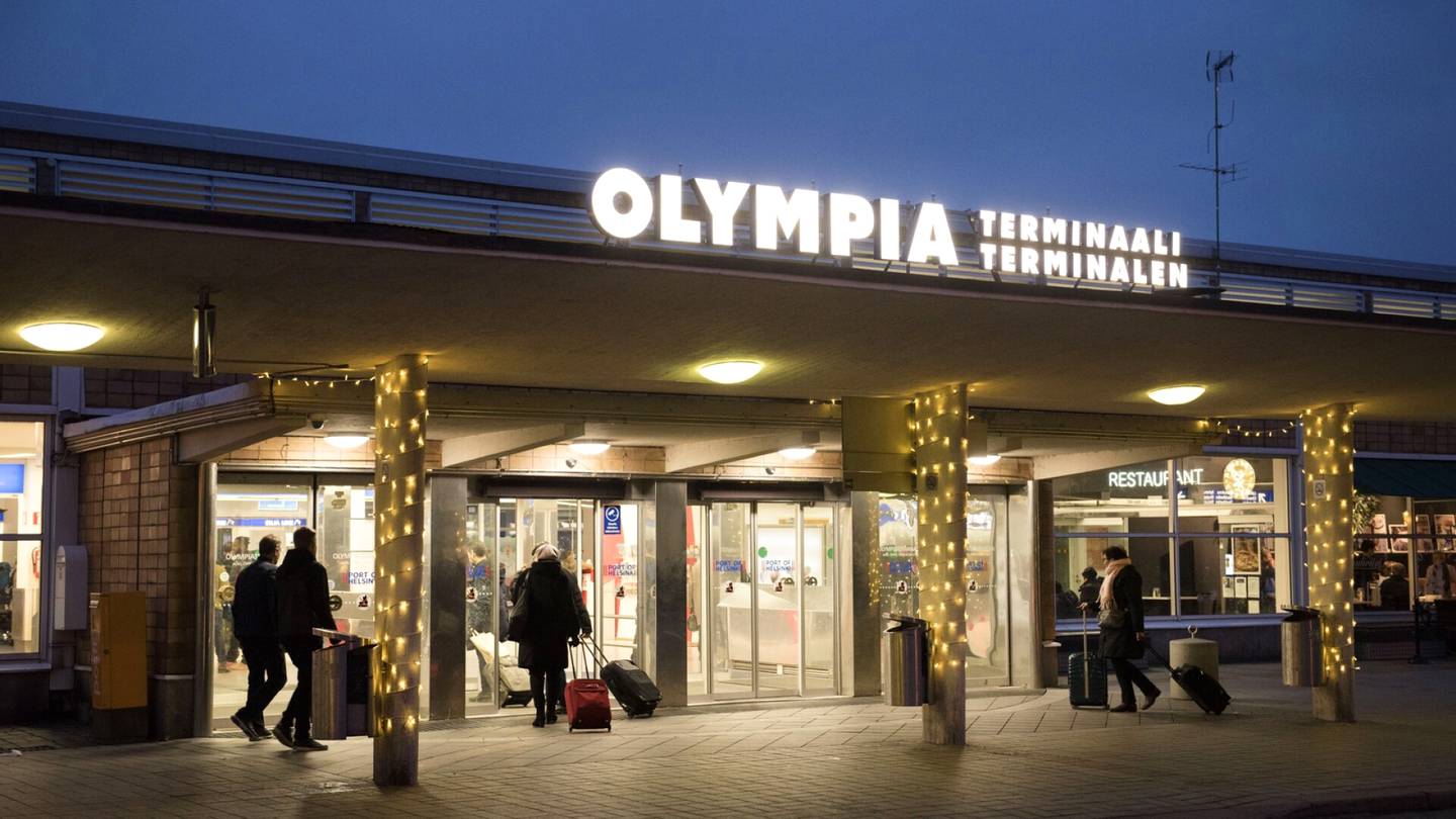 Taksit | Helsingin Satama sai tarpeekseen taksi­kaaoksesta: Olympia­terminaali siirtyy Helsinki-Vantaan malliin
