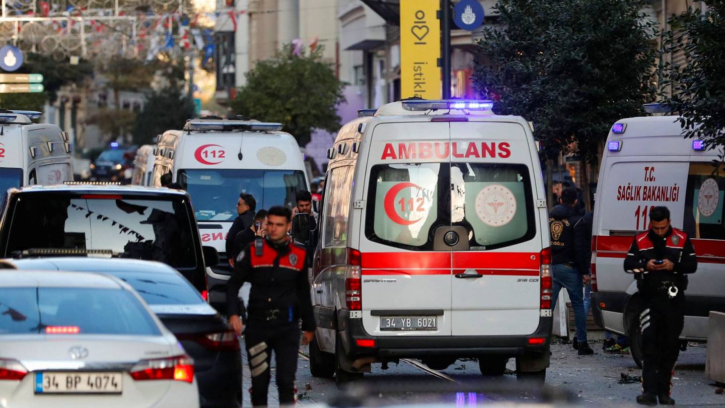 Onnettomuudet | Istanbulissa räjähdys kävely­kadulla