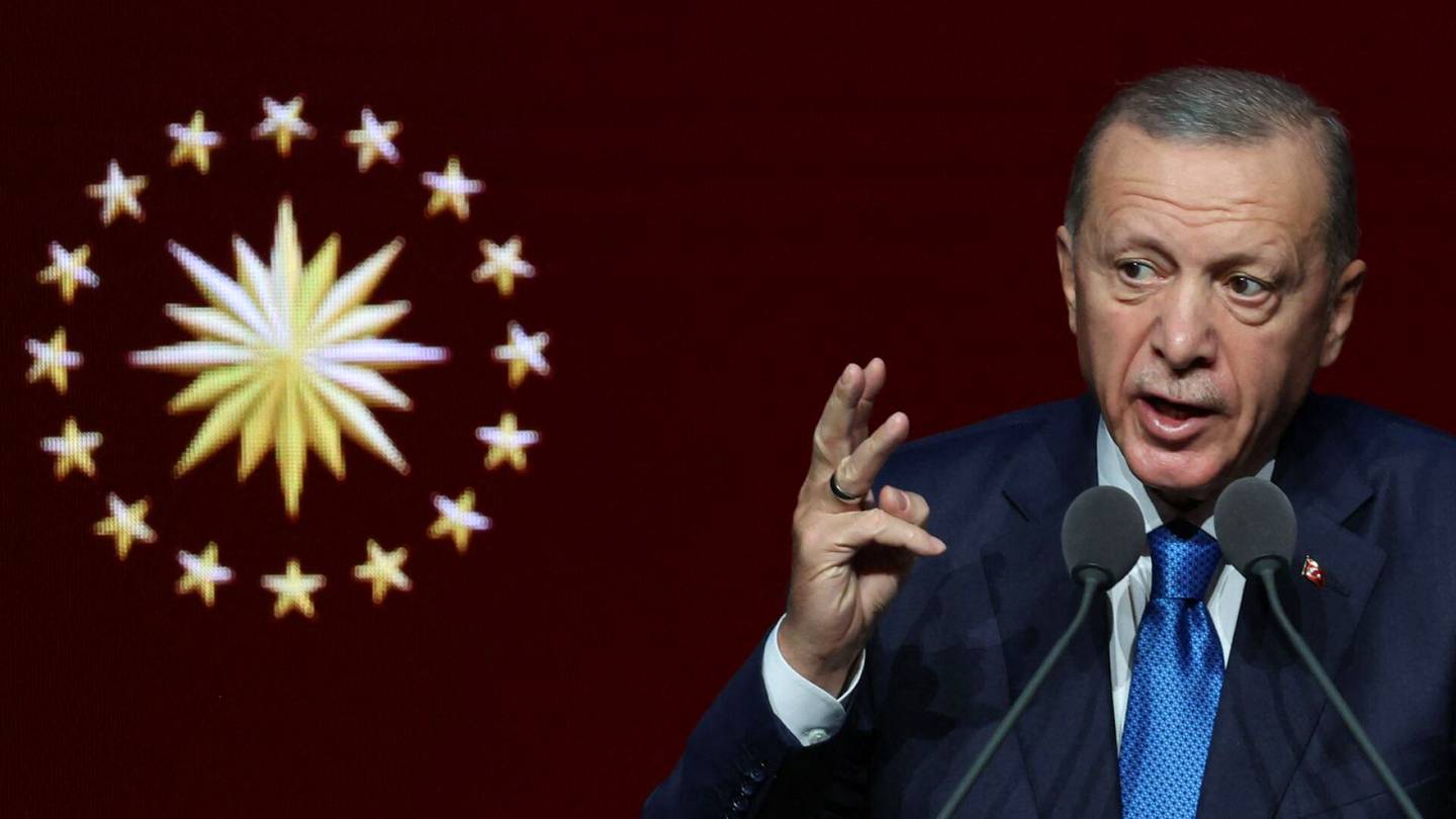 Nato | Erdoğan siirsi Ruotsin Nato-hakemuksen Turkin parlamentin ratifioitavaksi