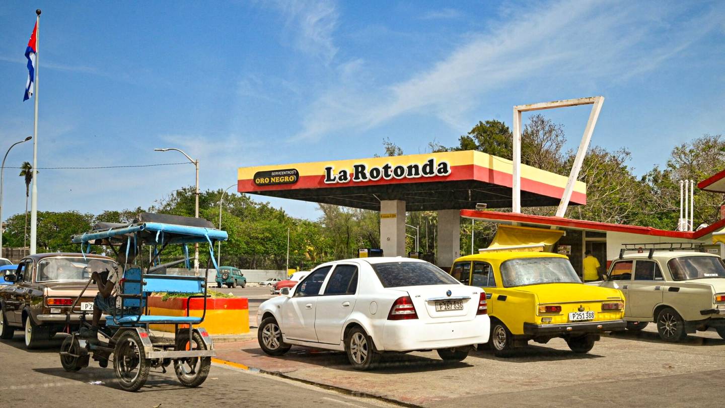 Kuuba | Polttoaineiden hinnat nousevat satoja prosentteja Kuubassa