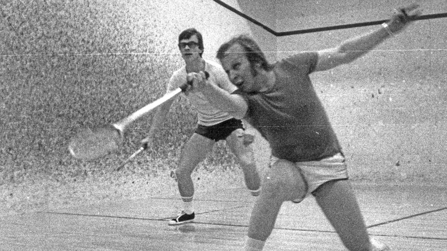 HS 50 vuotta sitten 10.5.1974 | Kuntopeli Squash valloittaa maailmaa