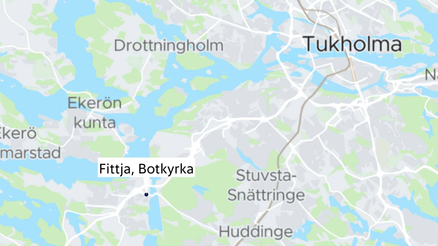 Ruotsi | Ainakin kolme ihmistä loukkaantui ammuskelussa Botkyrkassa Tukholman lähellä