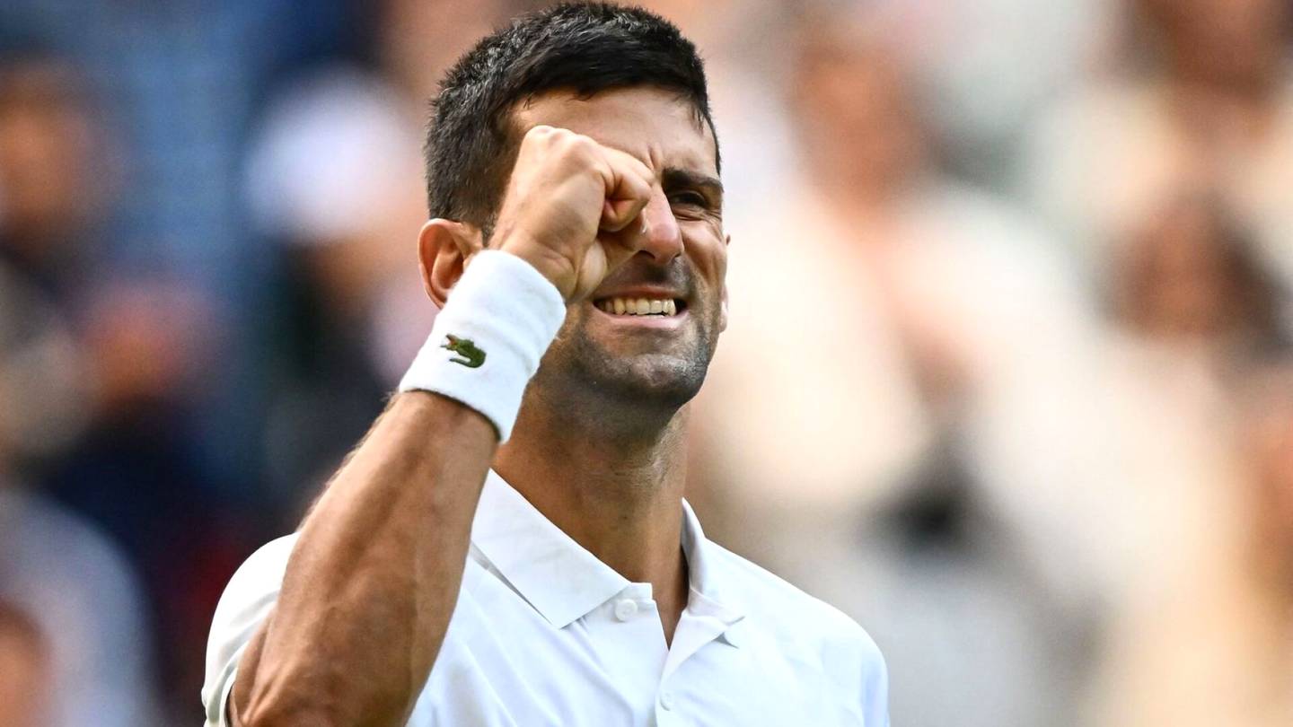 Tennis | Novak Djokovic eteni jatkoon Wimbledonissa – antoi vastustajalleen aplodit