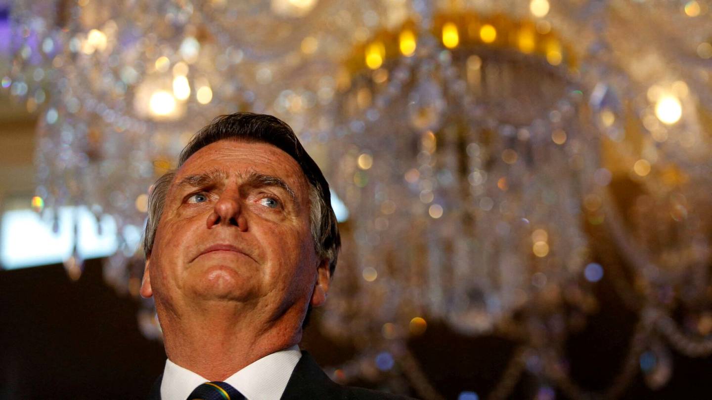 Brasilia | Bolsonaro kuulusteltavaksi hallitus­rakennuksiin tehdyn hyökkäyksen tiimoilta