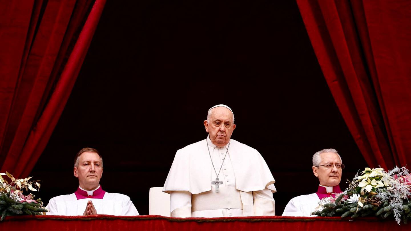 Sodat | Paavi Franciscus puhui voimakkaasti ase­varustelua ja aseisiin käytettyjä varoja vastaan