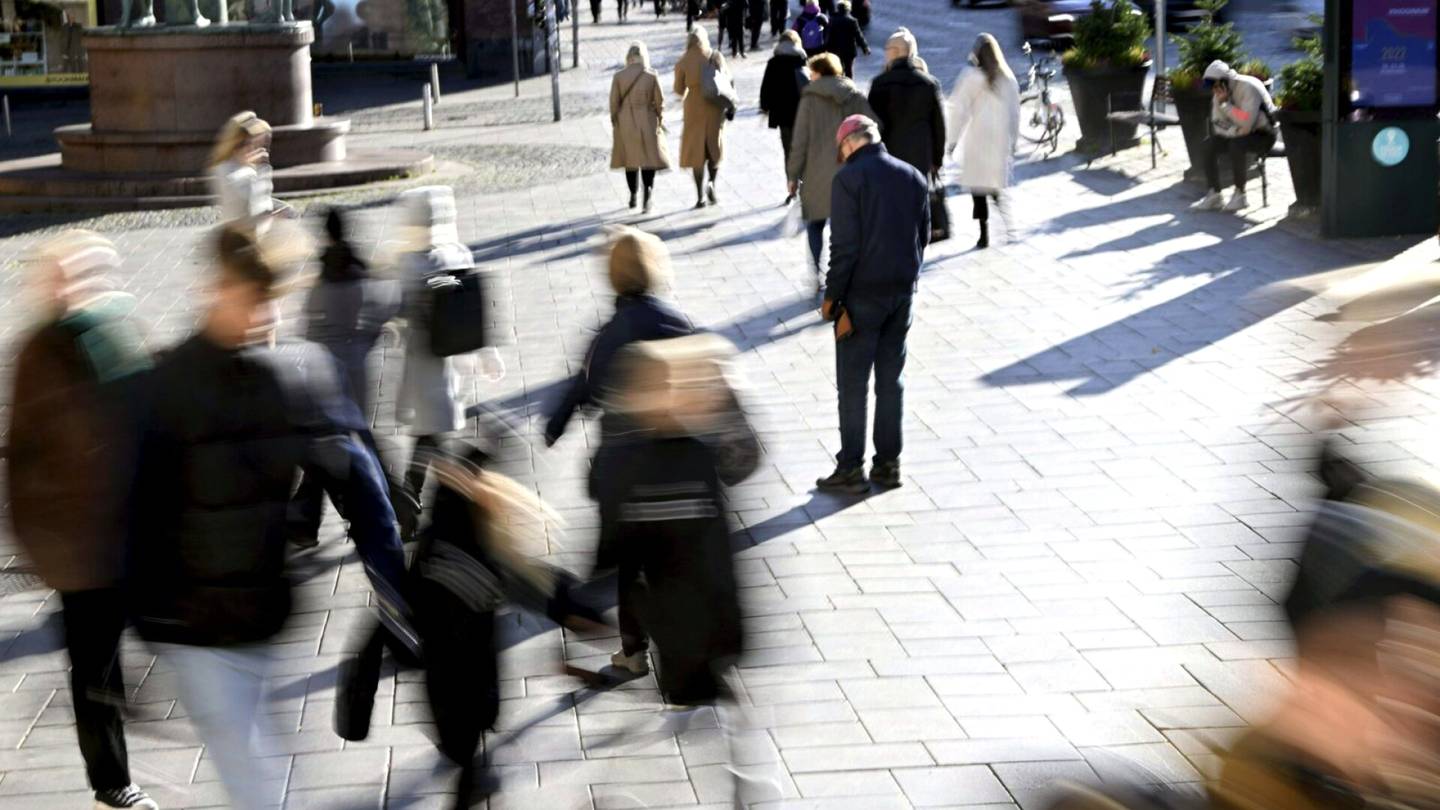 Väestönkasvu | Väestön määrä kasvoi Helsingissä viime vuonna ennätys­paljon, taustalla ulkomailta muuttaneet