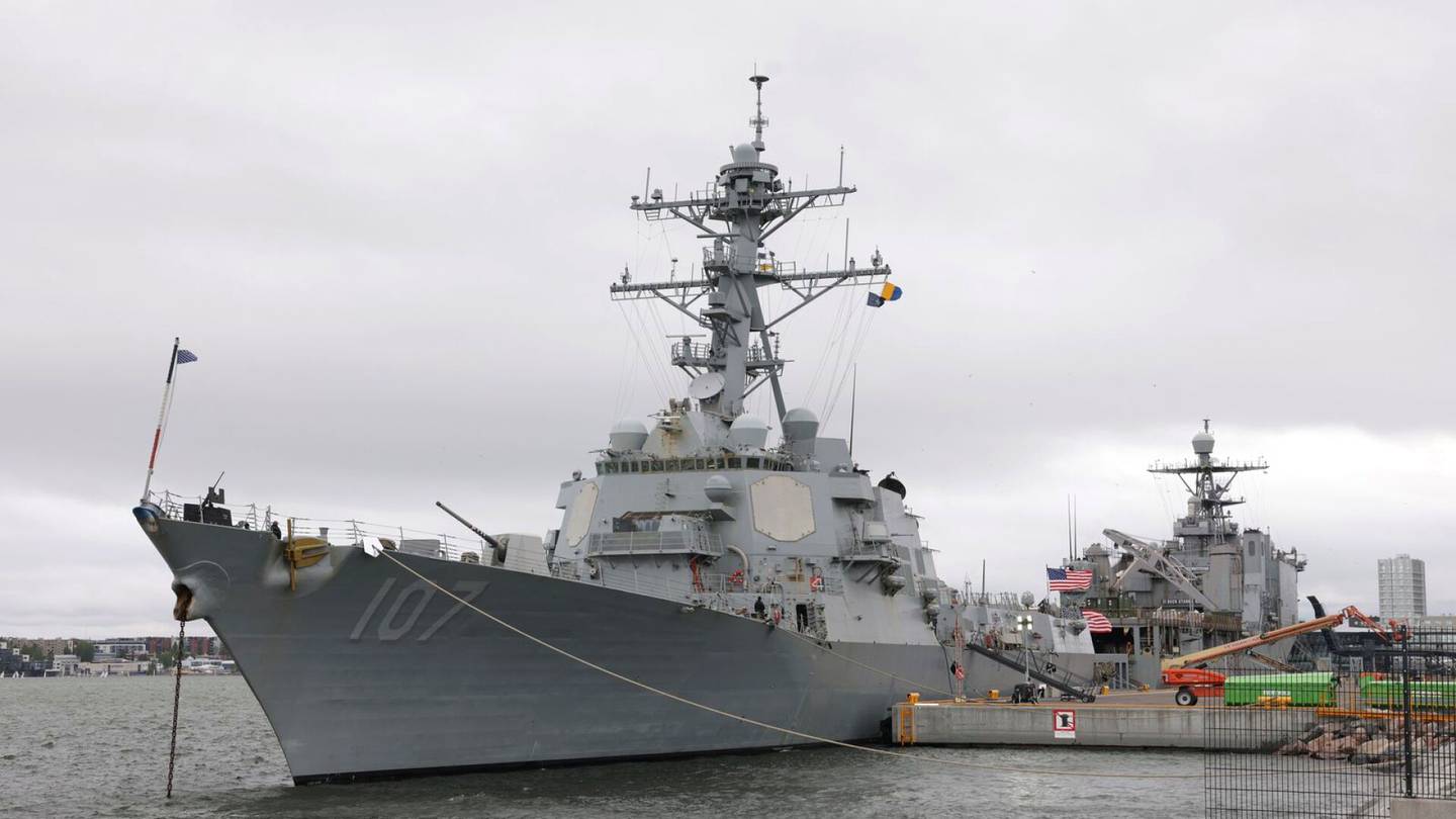 Sotaharjoitukset | Kolmen Nato-maan sotalaivat vierailevat Helsingin Herne­saaressa, yleisöllä on mahdollisuus vierailla niistä yhdessä