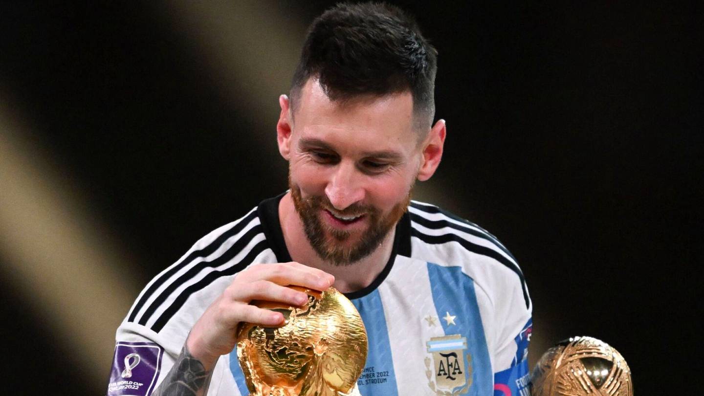 MM-jalkapallo | Lionel Messi ilmoitti jatkavansa maajoukkue­uraansa