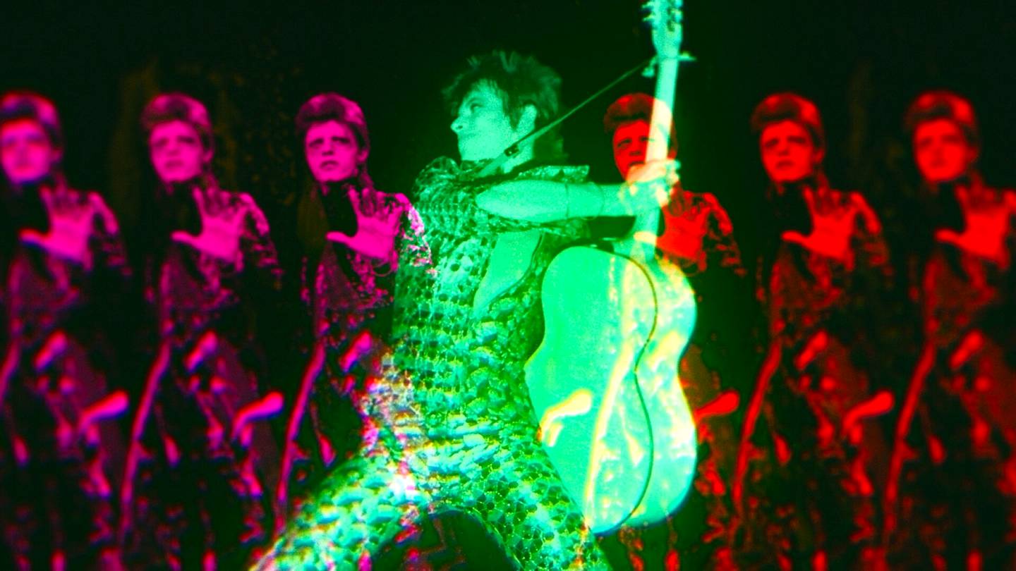 Elokuva-arvostelu | David Bowie -dokumentti tuo tähden tarinan jättikankaalle isoilla volyymeilla, vaikka vähempikin riittäisi