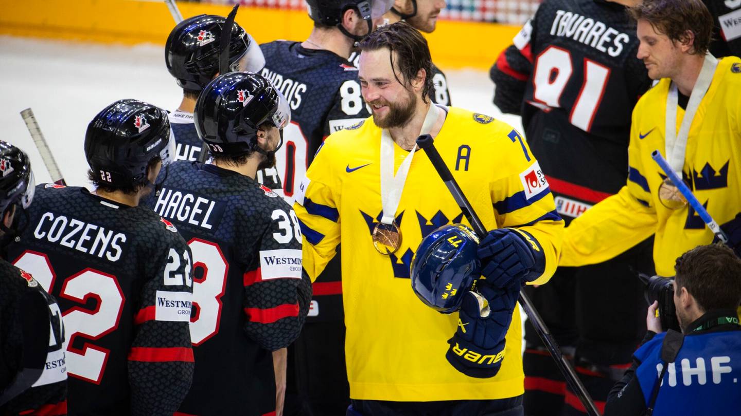 Jääkiekko | Kanadan NHL-tähti mokasi raskaasti pronssiottelussa, Ruotsi kiitti – ”Turhauttaa”