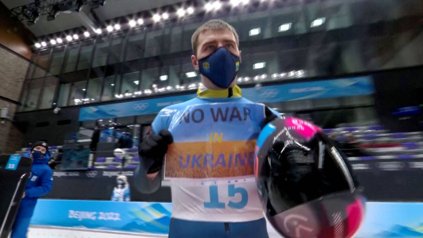 Ukraina | Ukrainalainen kelkkailija osoitti mieltään olympiasuorituksensa jälkeen: ”Uutisissa puhutaan aseista ja armeijoista”